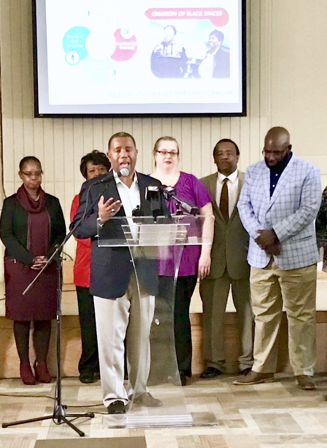 Nehemiah Center Receives 1 Million Grant The Evangelical Covenant Church